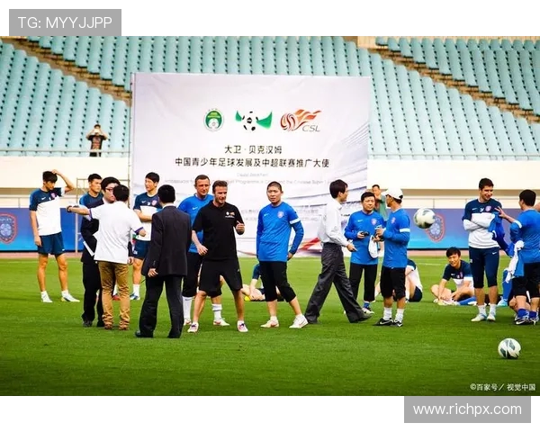 广州足球队配合引发热议球迷对战术与默契的不同看法 广州足球队配合引发热议球迷对战术与默契的不同看法