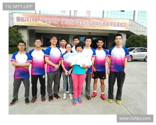 深圳羽毛球队与武汉羽毛球队赛后分析个人能力对比与表现总结 深圳羽毛球队与武汉羽毛球队赛后分析个人能力对比与表现总结