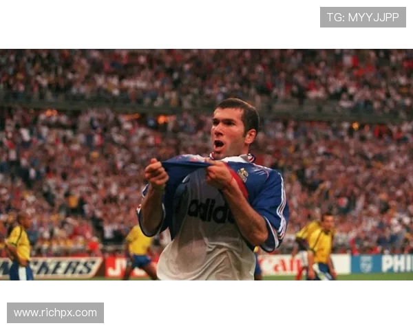 齐内丁·齐达内：从天才球员到世界级教练的传奇之路