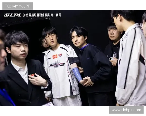 JDG战队迎战AL，关键对决决定LPL夏季赛最后冲刺走势